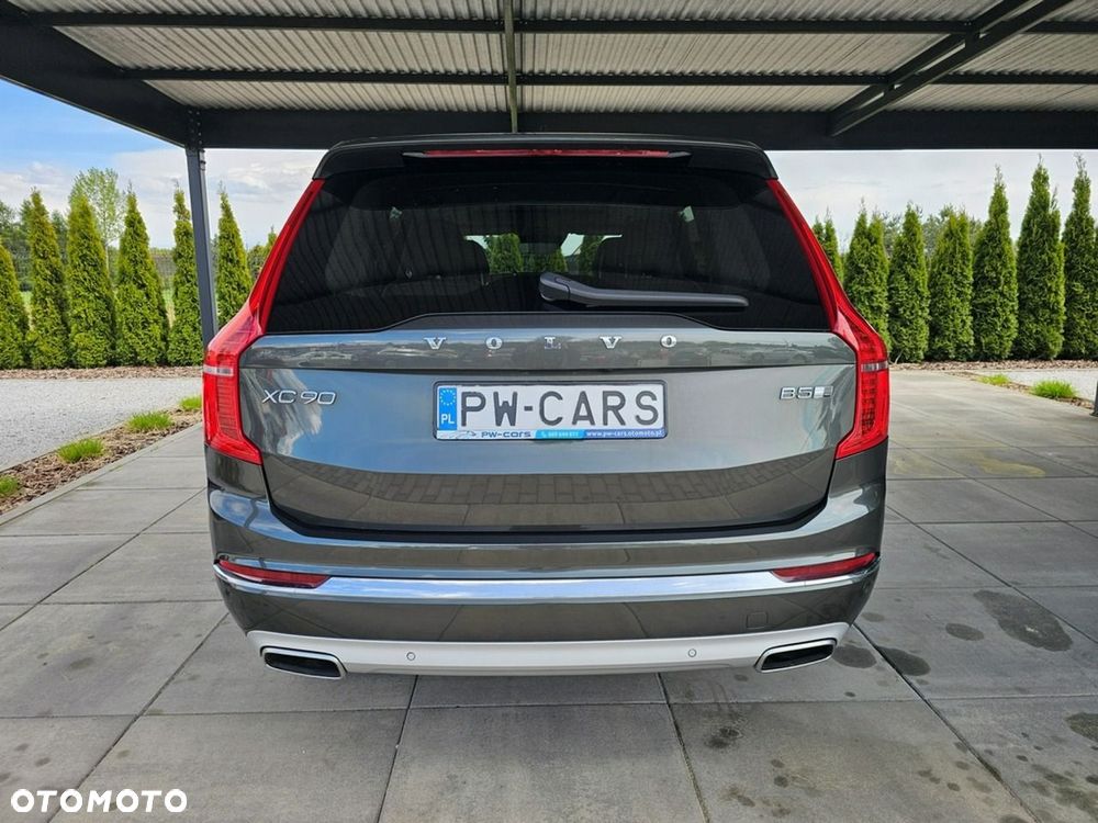Volvo XC 90 - 7