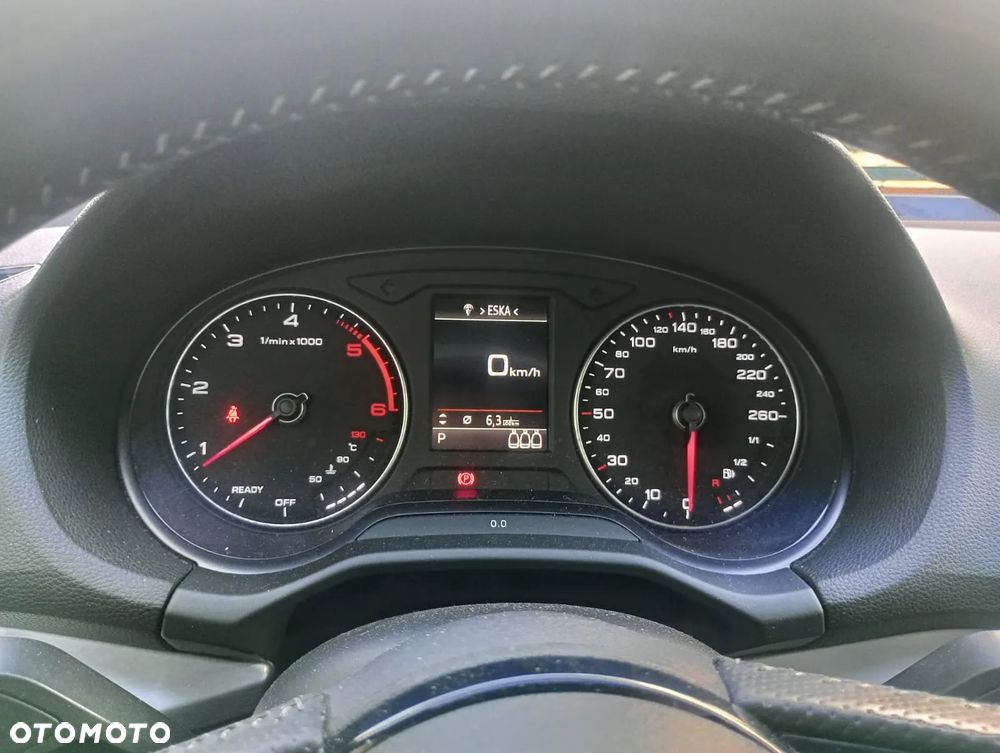 Audi Q2 35 TDI quattro S tronic S line - 22