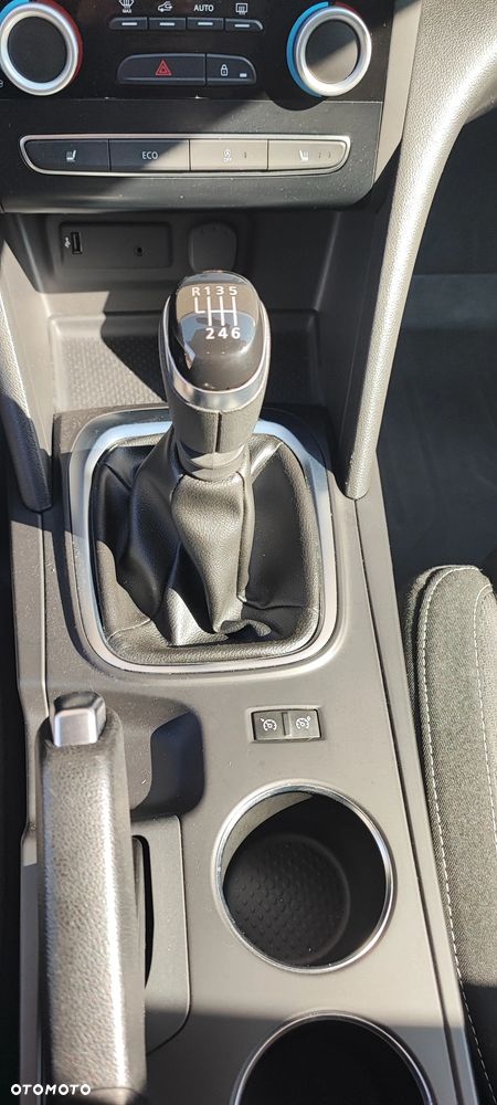 Renault Megane ENERGY TCe 130 EXPERIENCE - 30