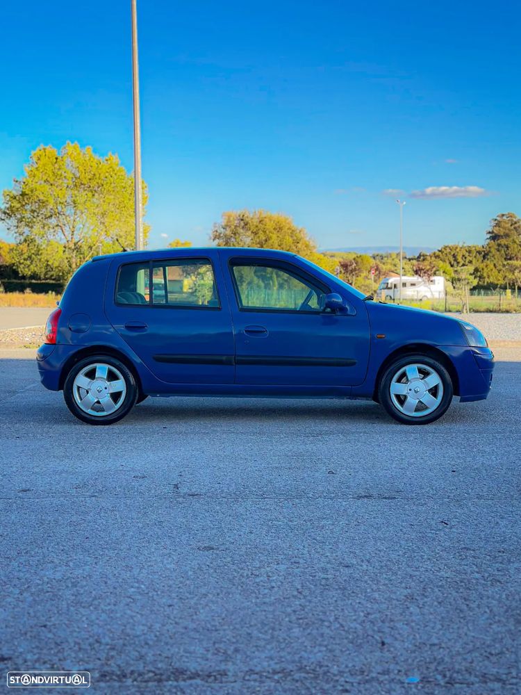 Renault Clio - 5