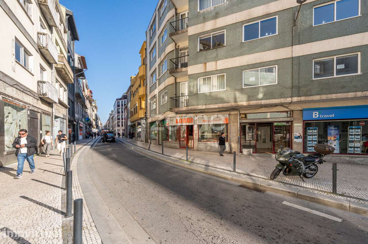 Trespasse de Negócio na Rua Formosa, Porto - Grande imagem: 3/22
