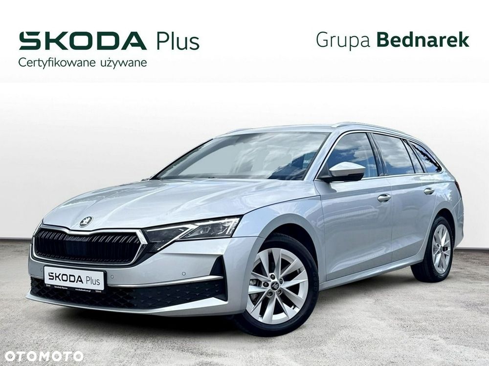 Skoda Octavia 1.5 TSI mHEV Selection DSG - 2