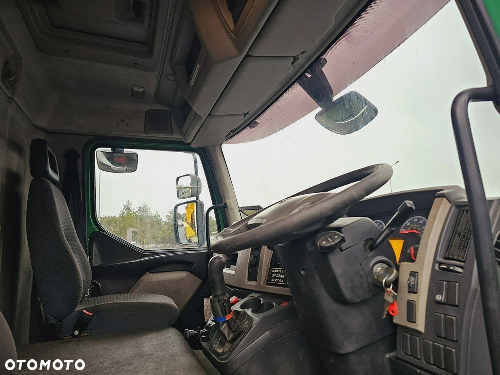 Volvo FULLER TANKERS 2008 WUKO do zbierania odpadów płynnych - 29