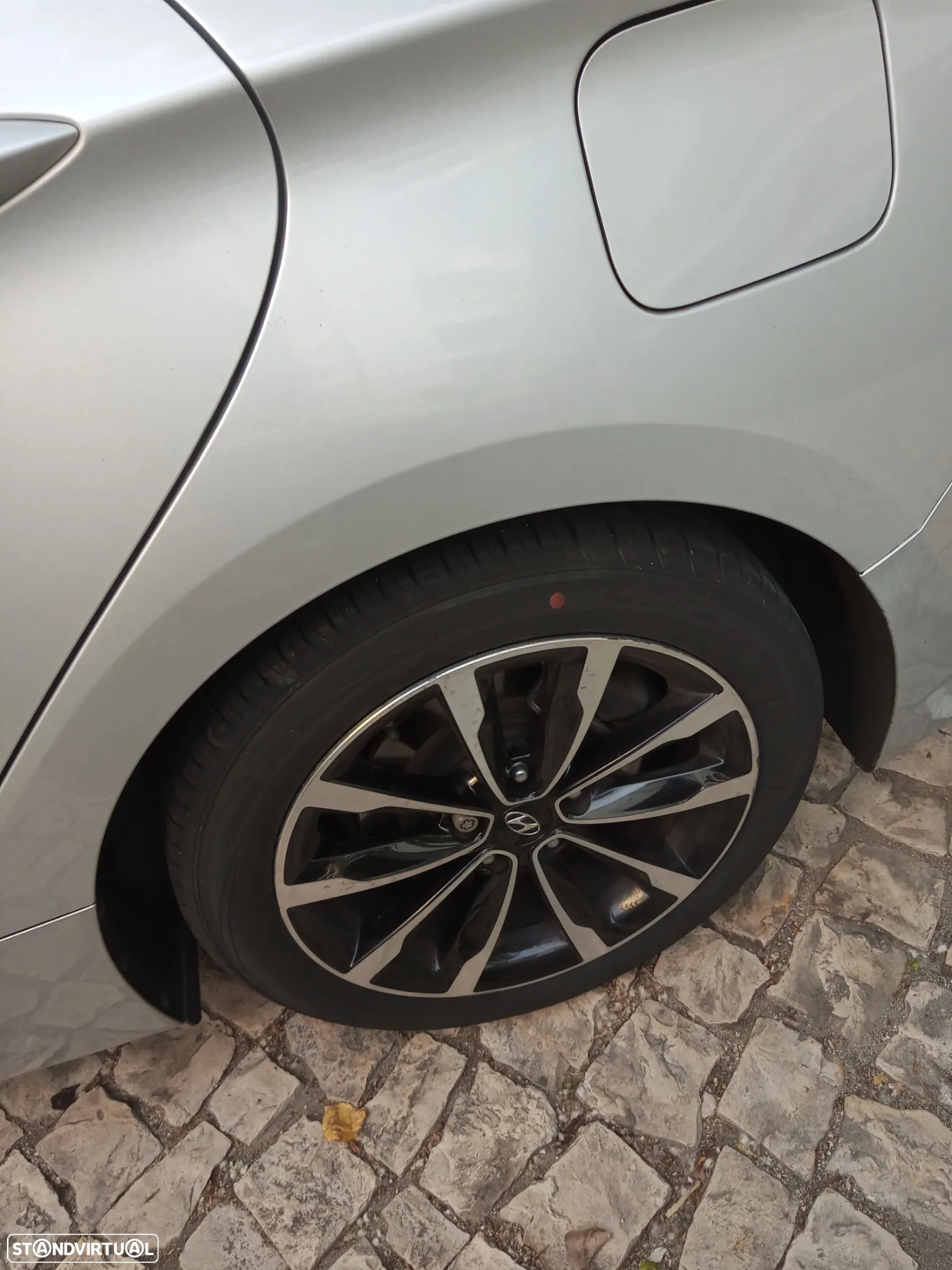 Hyundai i40 SW 1.7 CRDi Blue Comfort DCT - 13