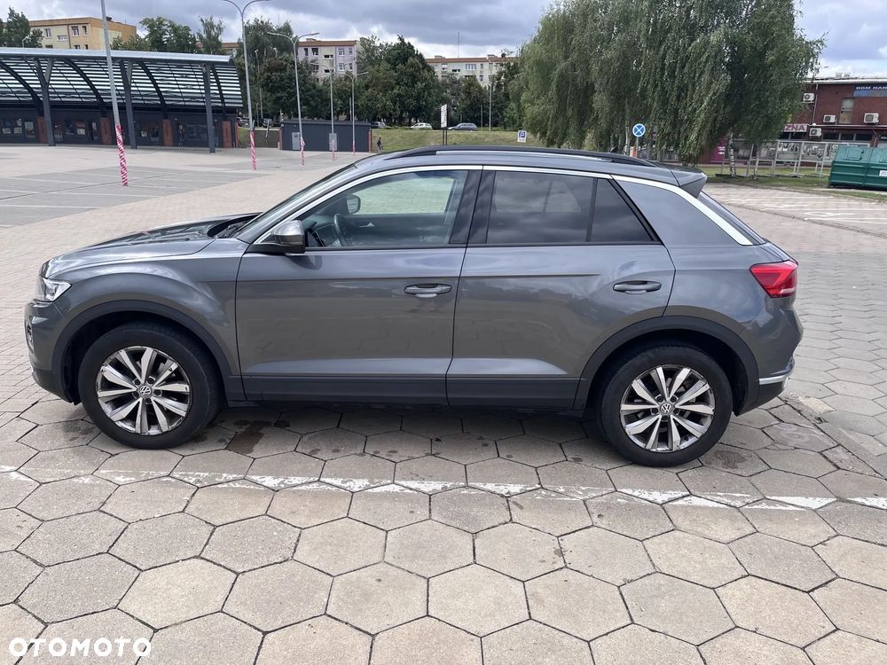 Volkswagen T-Roc 1.5 TSI ACT Advance DSG - 1