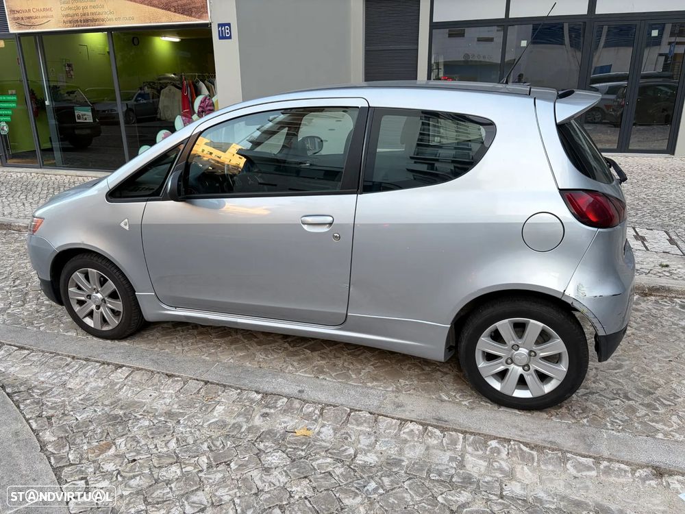 Mitsubishi Colt - 6