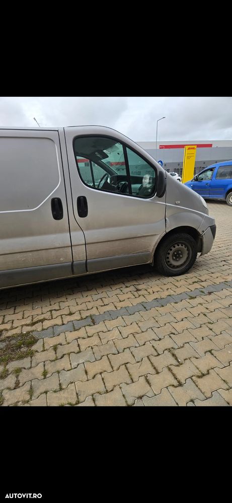 Renault Trafic 2.0 dCi 90 Combi L1H1 - 3