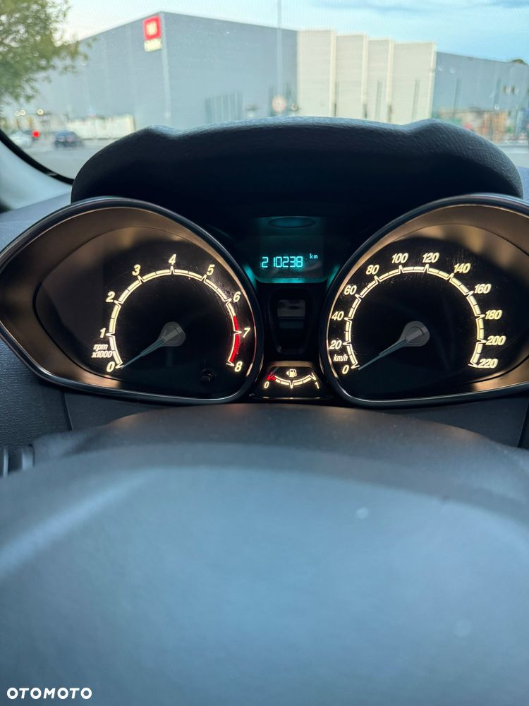 Ford Fiesta 1.25 Ambiente - 6