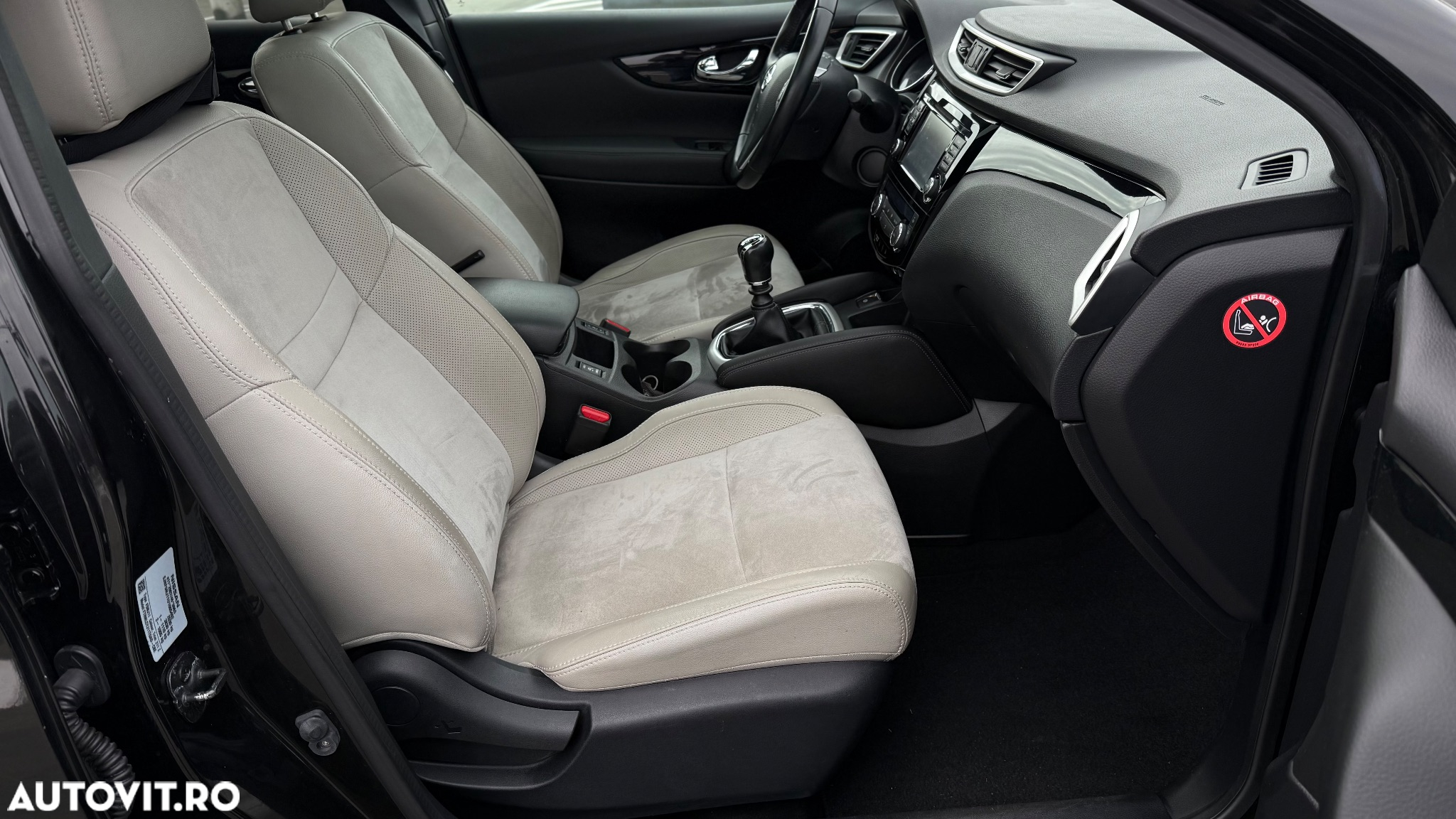 Nissan Qashqai 1.6 DCI Start/Stop 4X4-i Tekna - 20