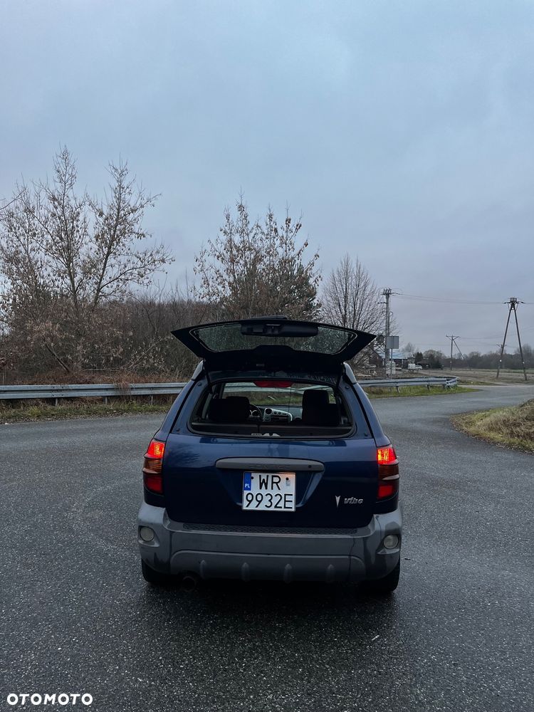 Pontiac Vibe - 6