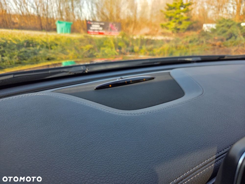 Mercedes-Benz GLA 220 d 4Matic 7G-DCT Style - 40