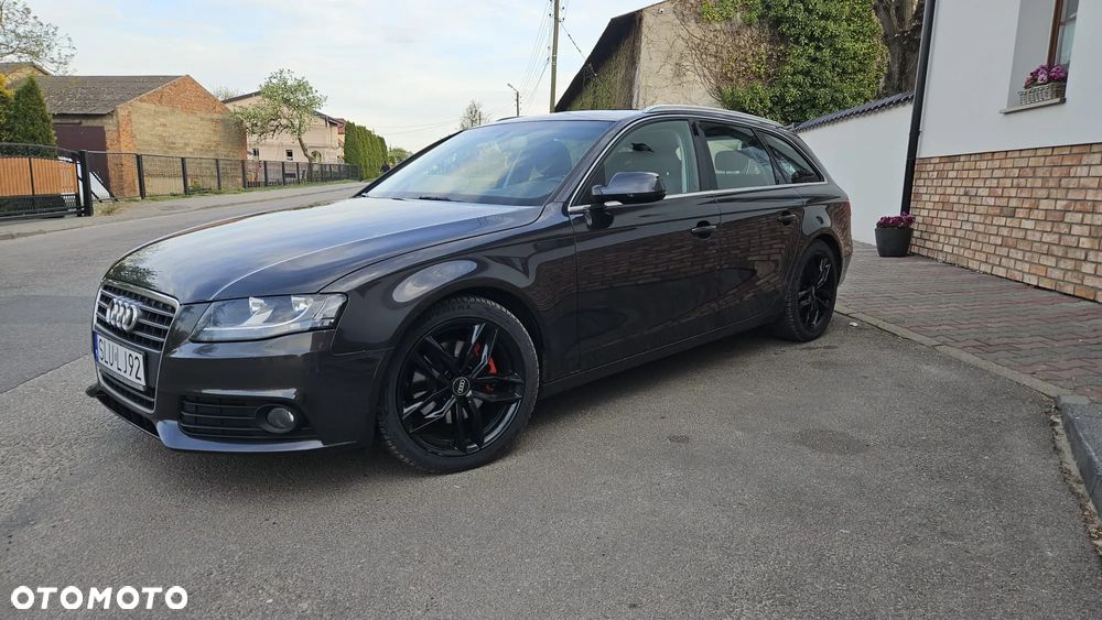 Audi A4 Avant 2.0 TDI - 8
