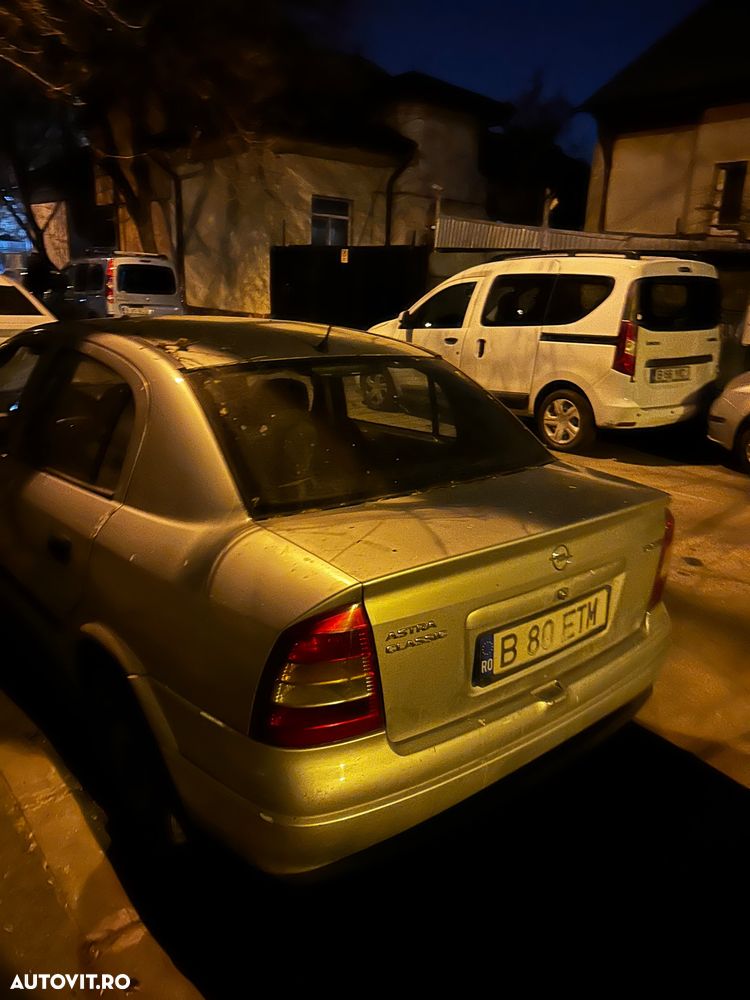 Opel Astra - 3