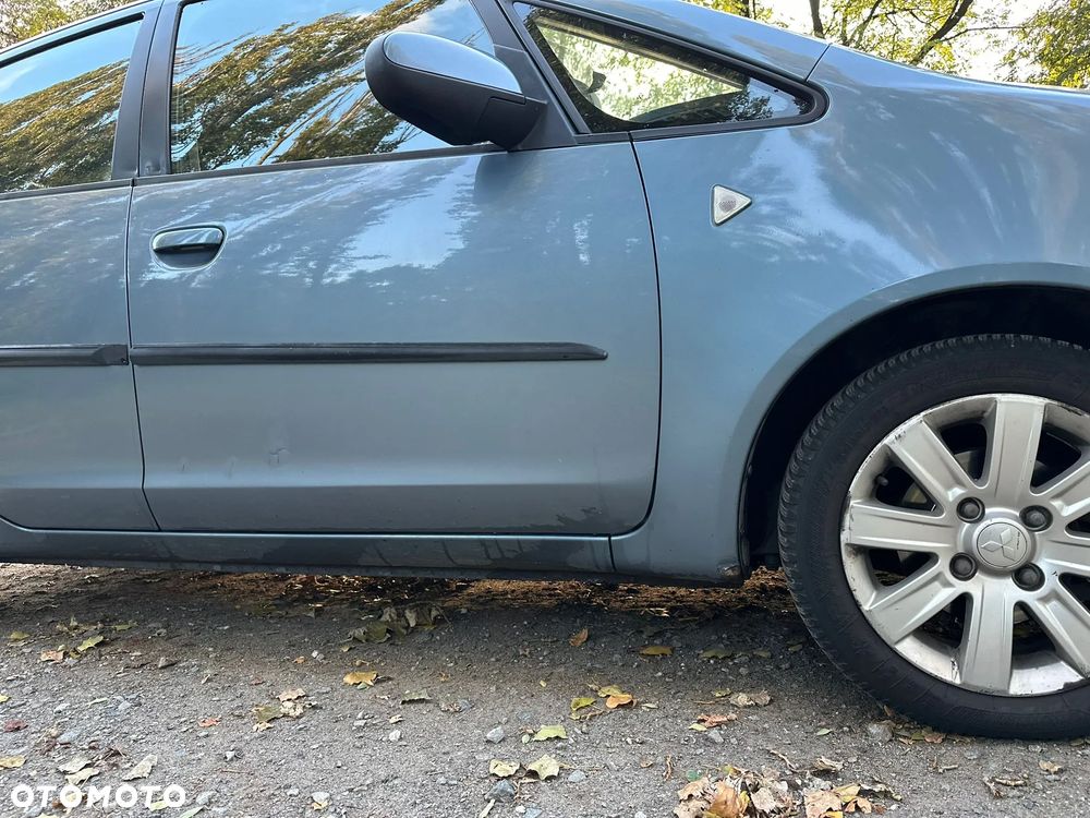 Mitsubishi Colt 1.1 Invite - 14