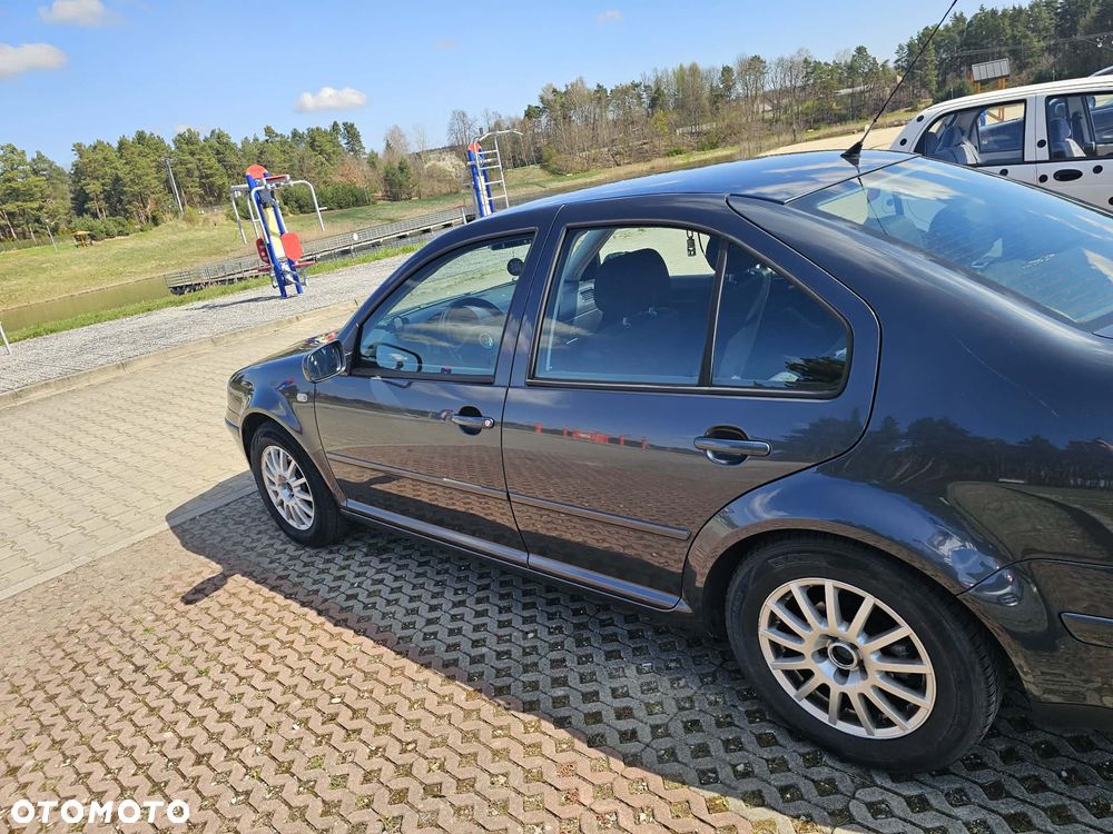 Volkswagen Bora 1.6 Comfortline - 5