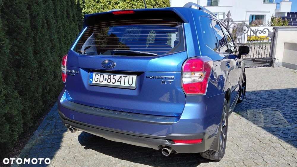 Subaru Forester 2.0XT Comfort Lineartronic - 14