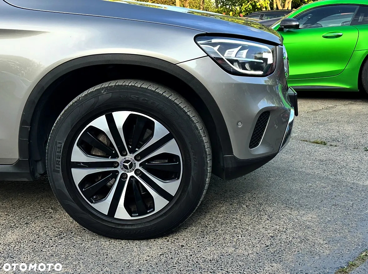 Mercedes-Benz GLC 300 d 4-Matic - 18