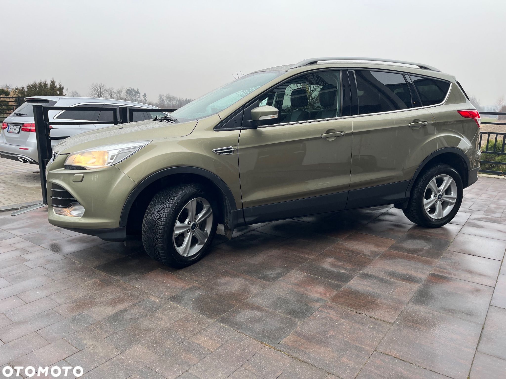 Ford Kuga 2.0 TDCi 4WD Titanium - 1