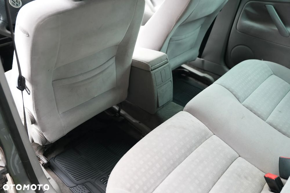 Volkswagen Passat 1.9 TDI - 6