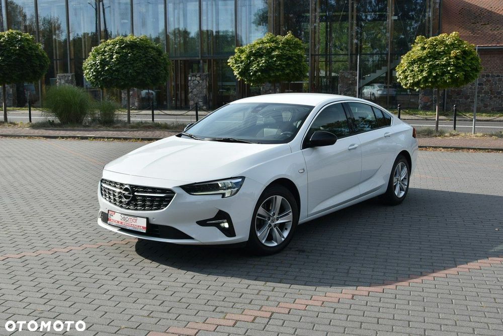 Opel Insignia - 20