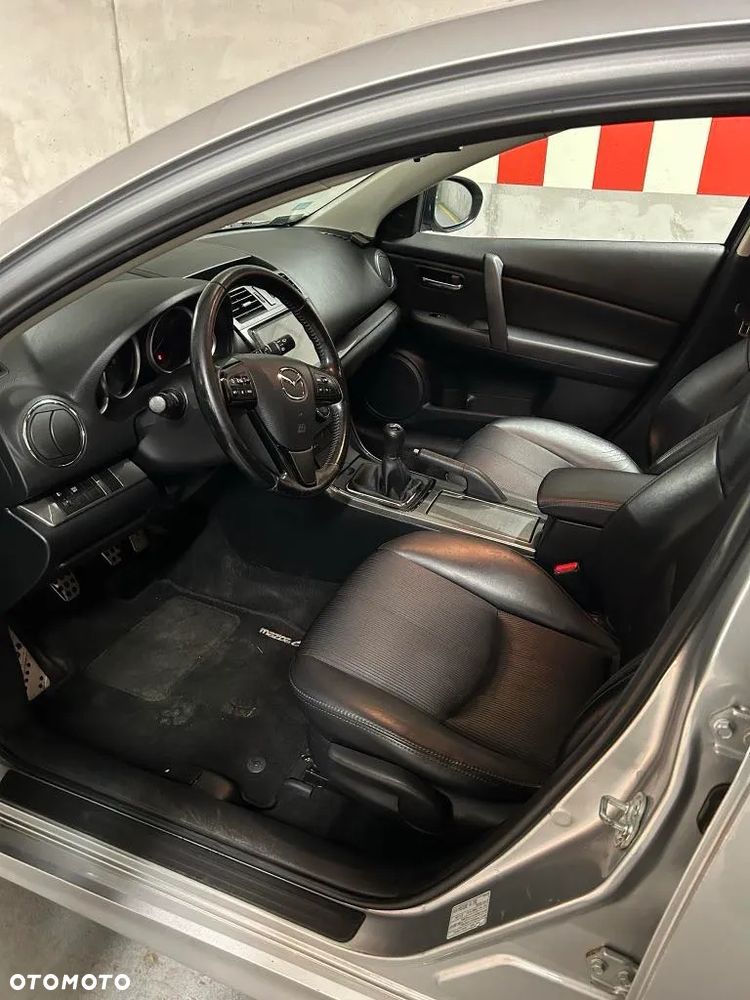 Mazda 6 2.0 Exclusive - 4