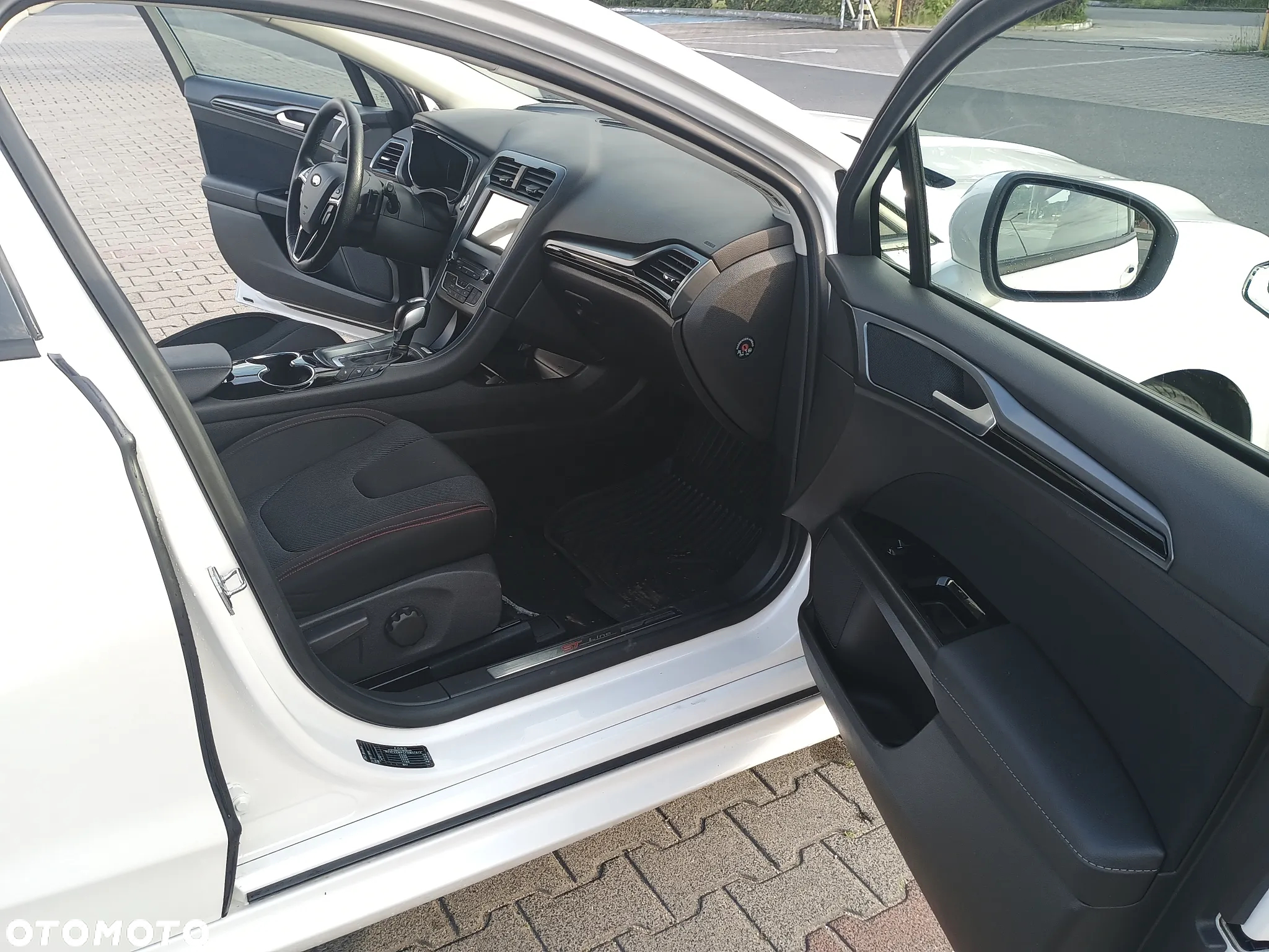 Ford Mondeo 2.0 TDCi ST-Line PowerShift - 7