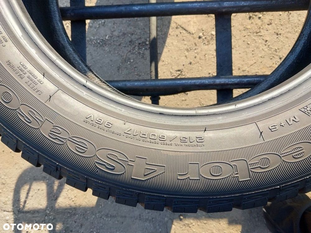 Opony caloroczne 215.60.17 Goodyear - 3