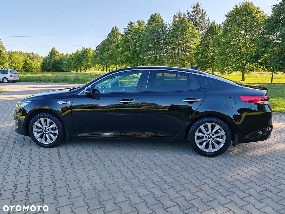 Kia Optima - 7