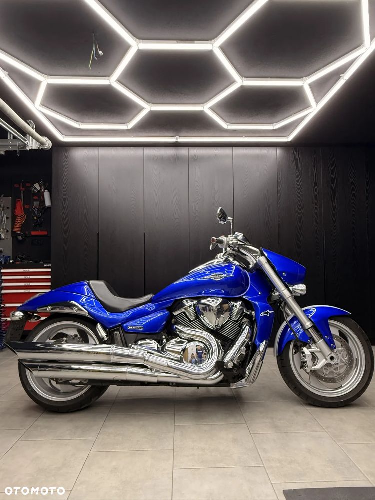 Suzuki Boulevard - 15