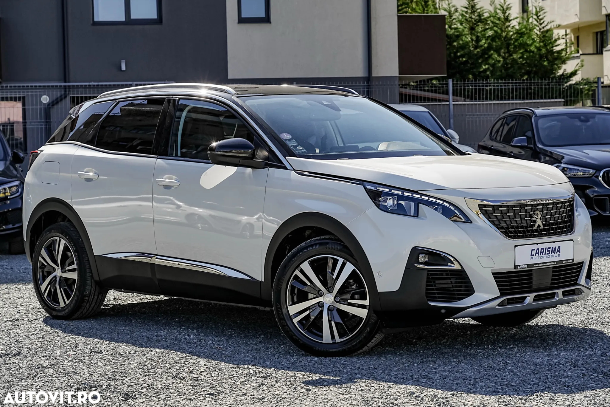 Peugeot 3008 1.2 PureTech Turbo S&S EAT8 Allure - 6