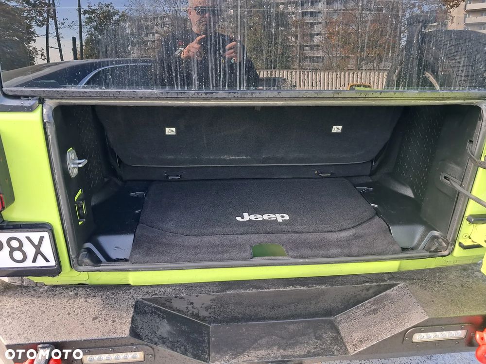 Jeep Wrangler 3.6 Sahara - 27