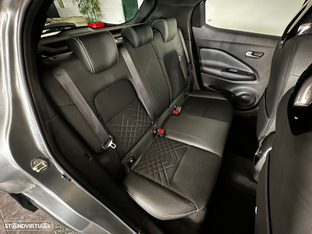 Nissan Juke 1.0 DIG-T Tekna - 33