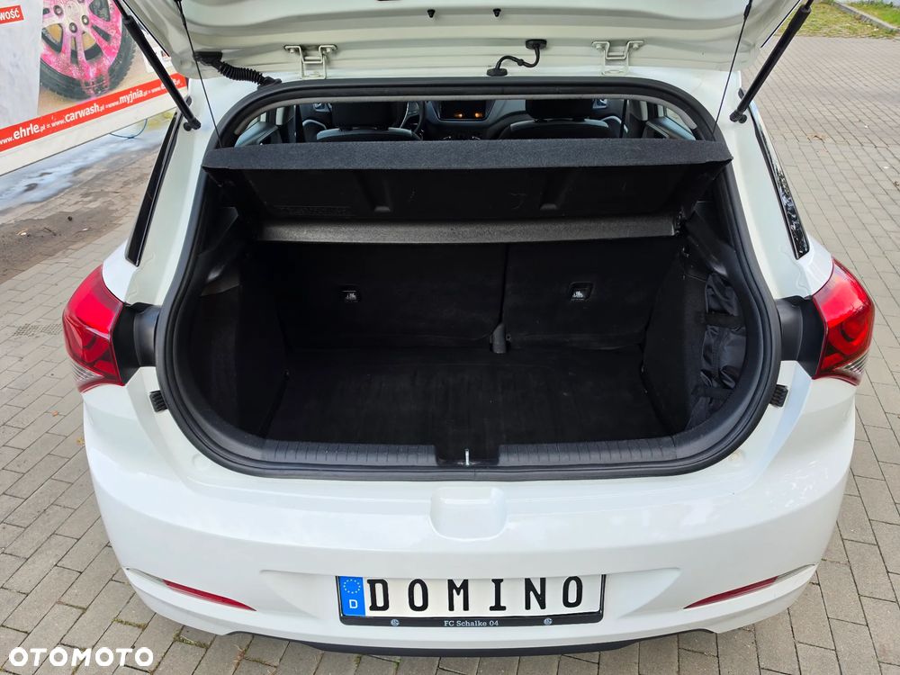 Hyundai i20 1.2 - 22