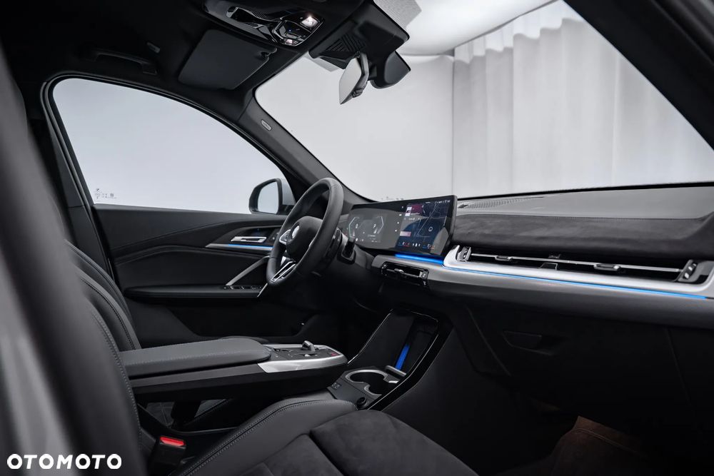 BMW X1 xDrive23i mHEV M Sport sport - 26