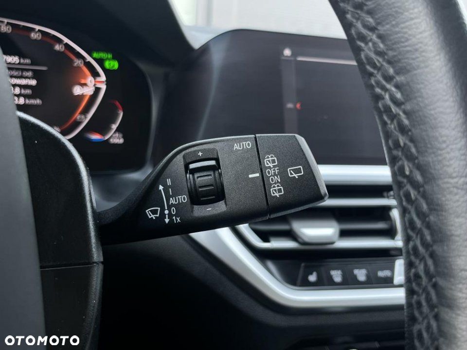 BMW Seria 3 - 27