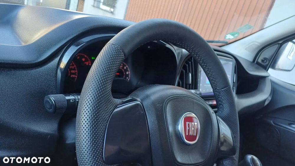 Fiat DOBLO - 28