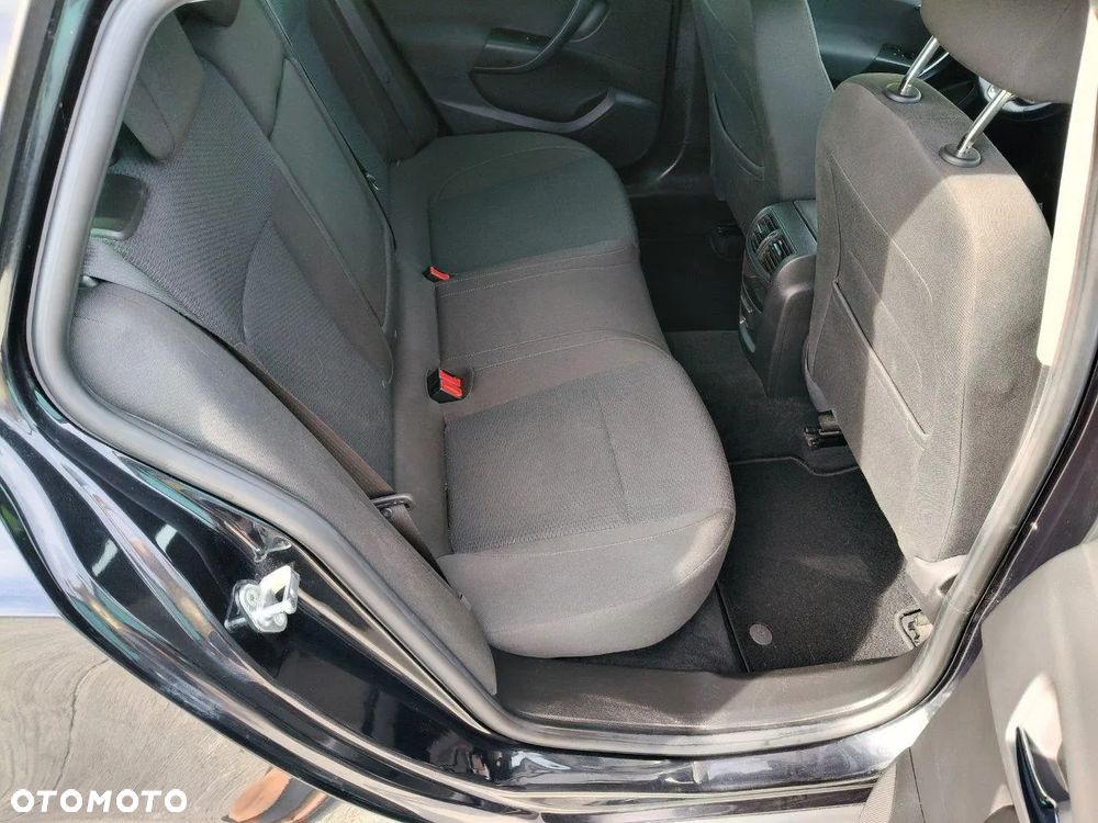 Opel Insignia 1.4 T Cosmo S&S - 8