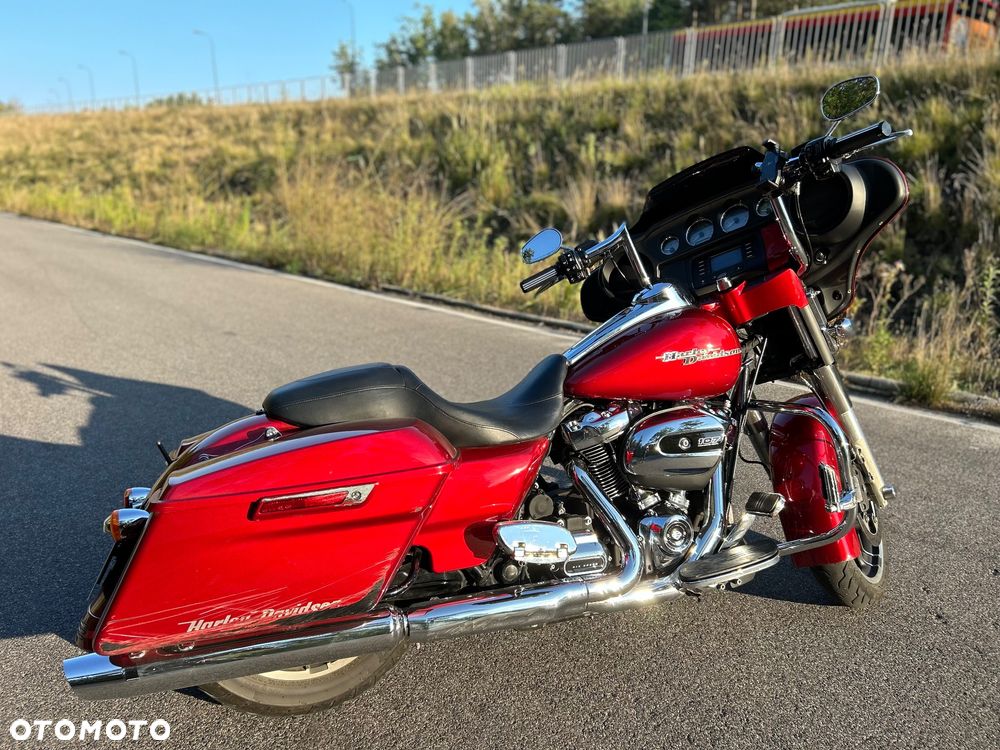 Harley-Davidson Touring Street Glide - 10