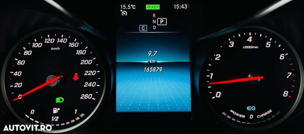 Mercedes-Benz GLC 200 4MATIC 9G-TRONIC - 35