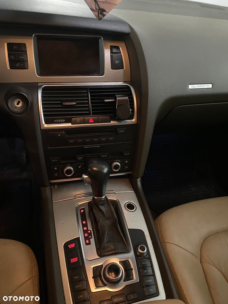 Audi Q7 3.0 TDI Quattro Tiptronic - 7