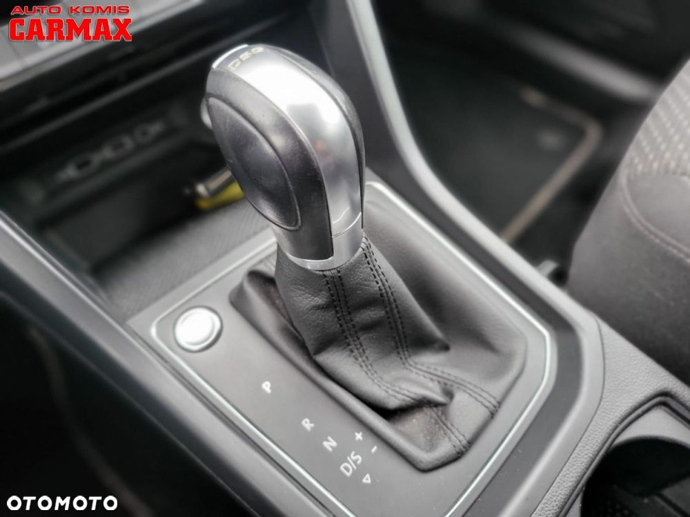 Volkswagen Touran 1.6 TDI SCR (BlueMotion Technology) DSG Comfortline - 26