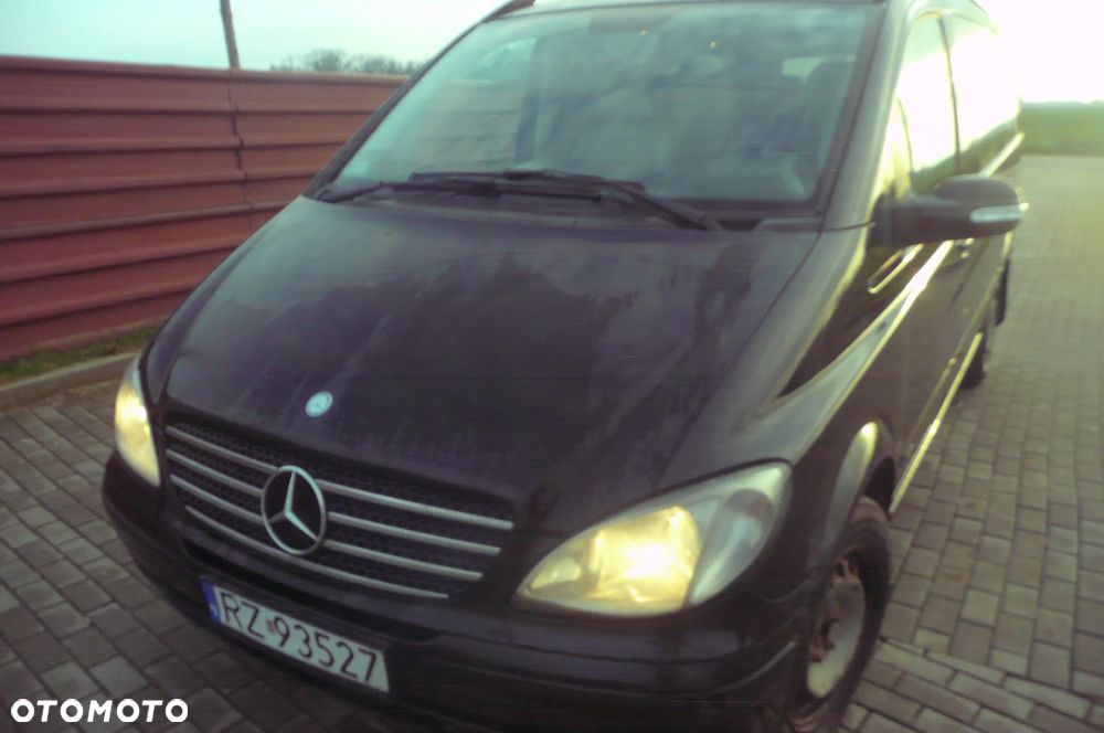 Mercedes-Benz Viano - 1