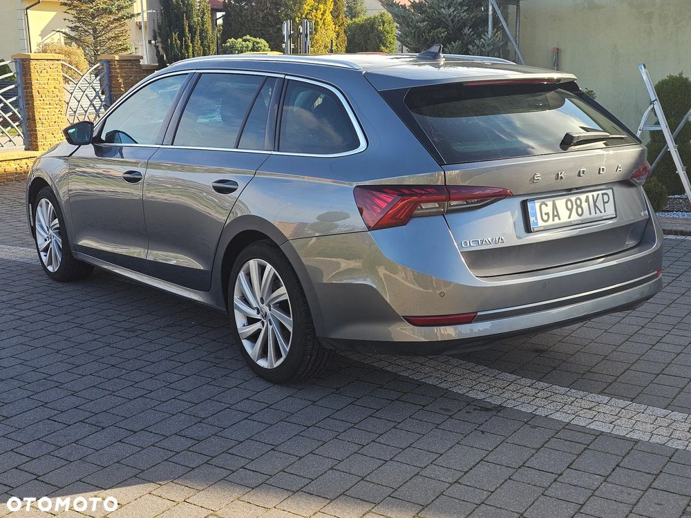 Skoda Octavia 2.0 TSI 4x4 Style DSG - 8