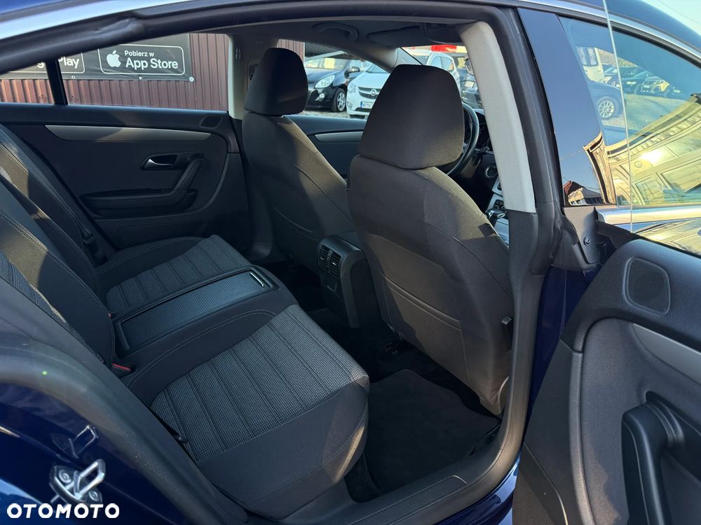 Volkswagen Passat 1.8 TSI DSG Exclusive - 17