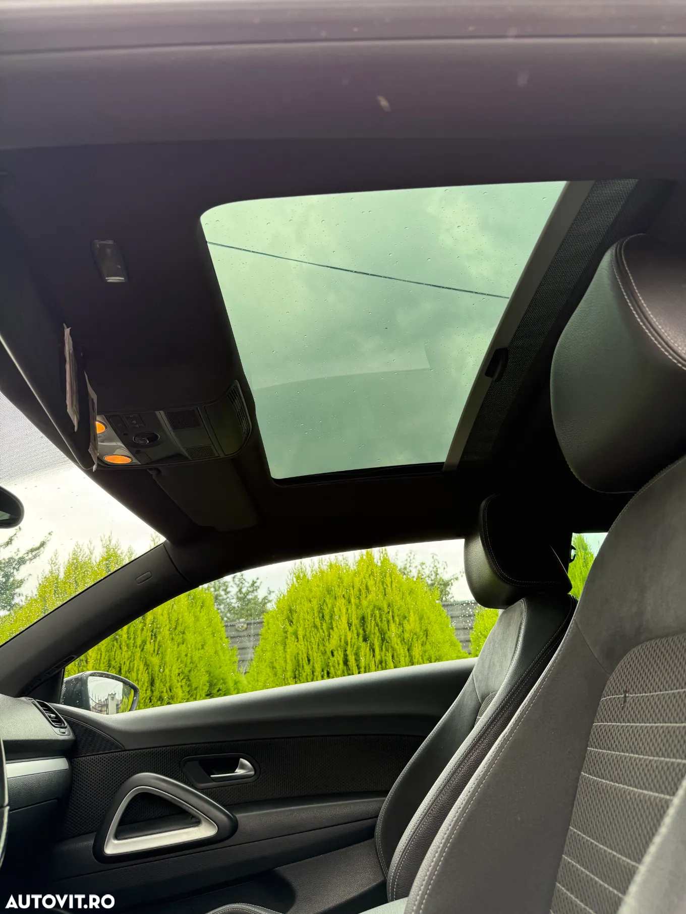 Volkswagen Scirocco 2.0 TSI DSG - 9