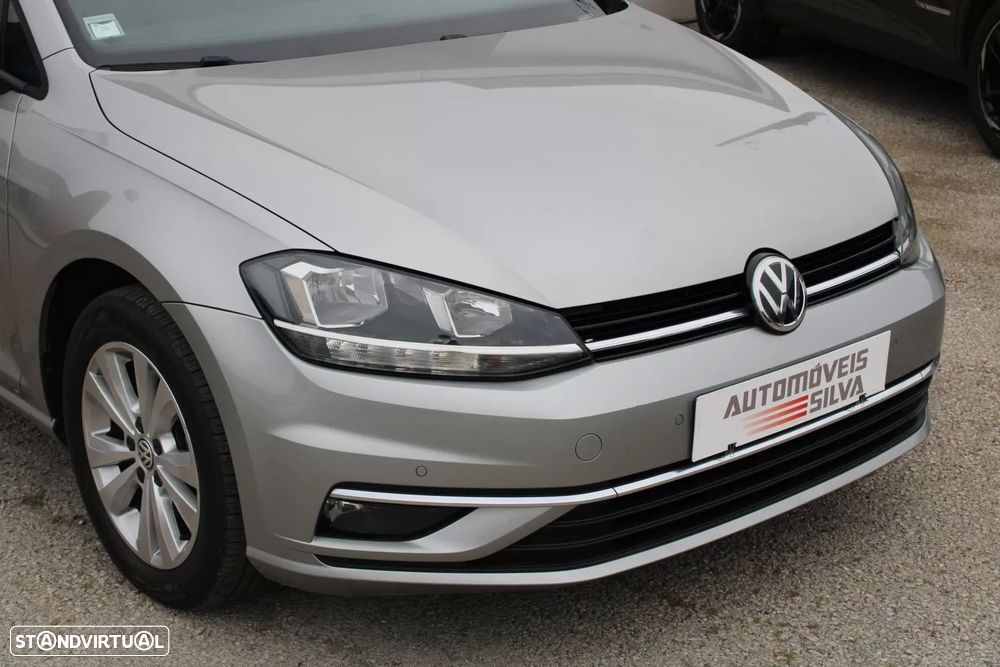 VW Golf 1.6 TDI Confortline - 9
