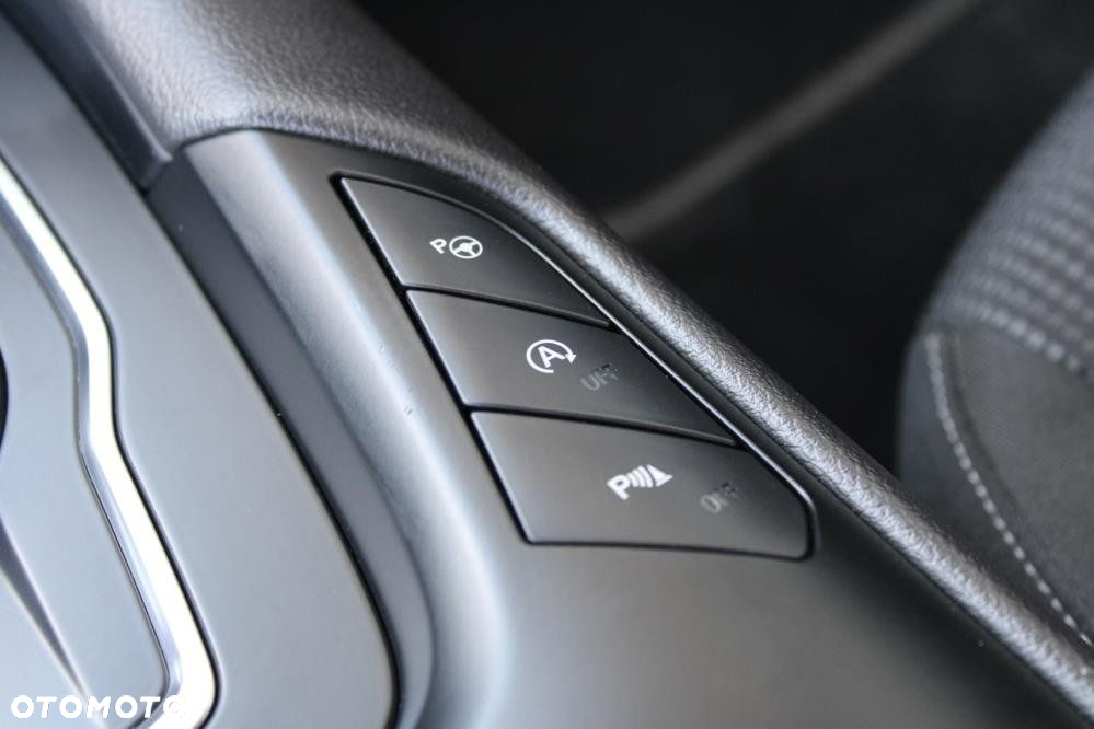 Ford Mondeo - 21