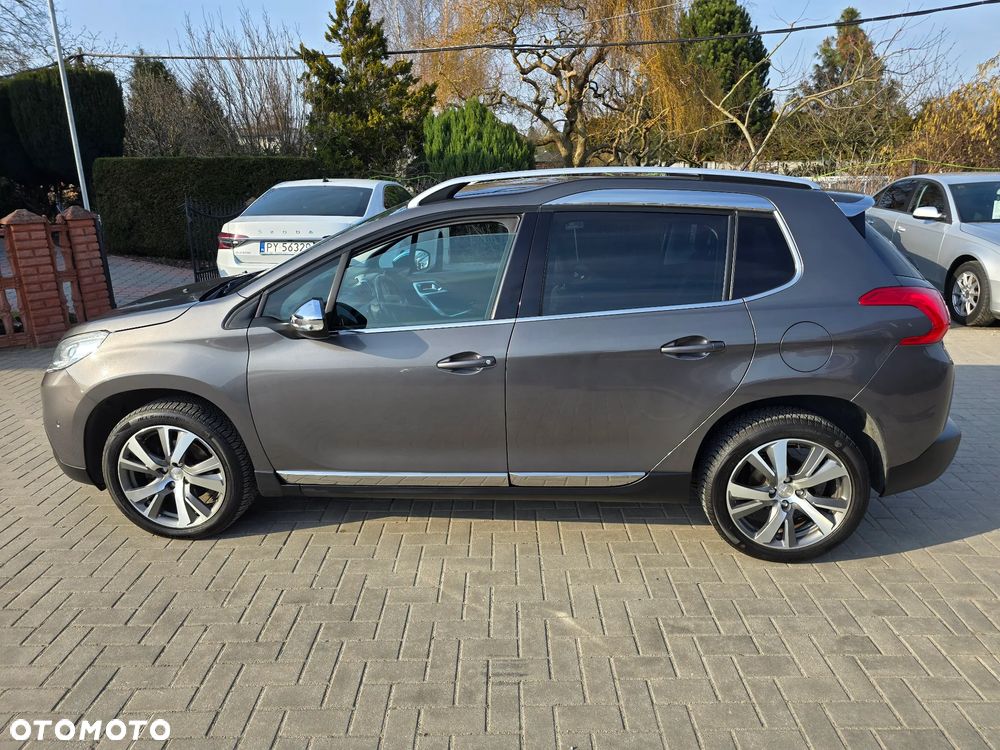 Peugeot 2008 - 6