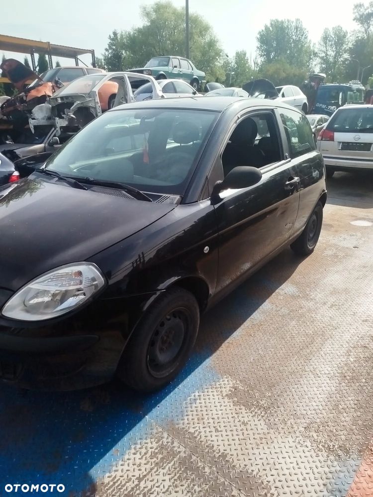 Lancia Ypsilon na części. - 2