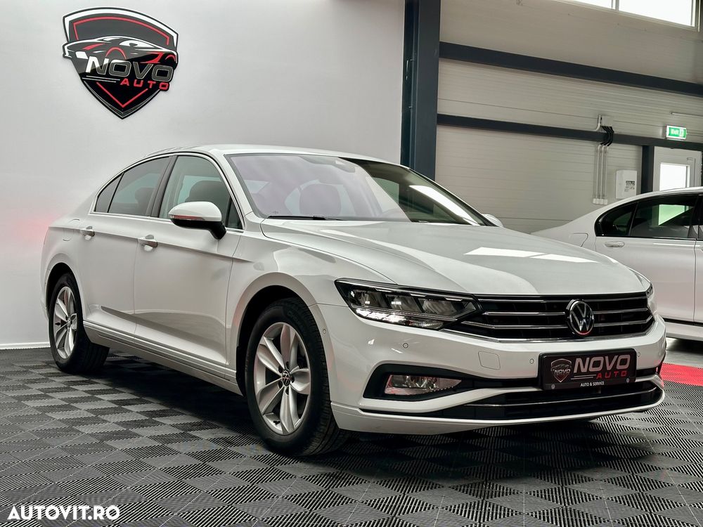 Volkswagen Passat - 2